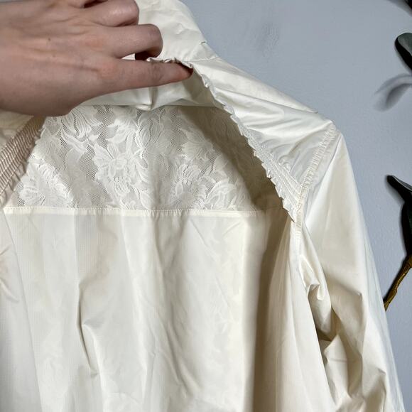 Athleta Cream Full Zip Windbreaker Jacket - Picture 7 of 8